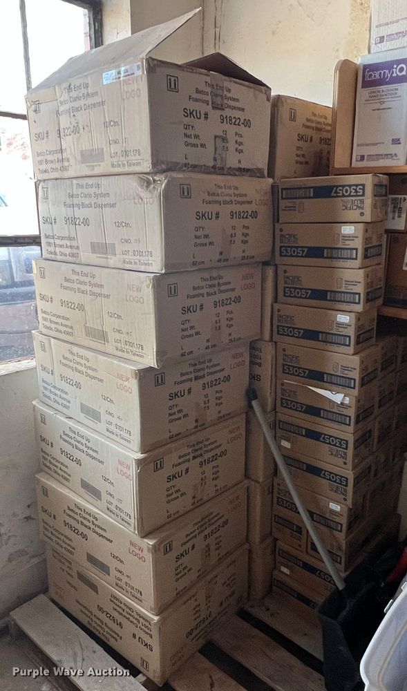 image for item MQ9835 Approximately 82 soap dispensers