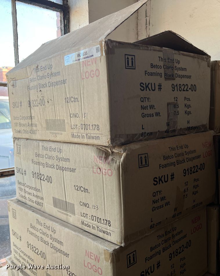 image for item MQ9835 Approximately 82 soap dispensers