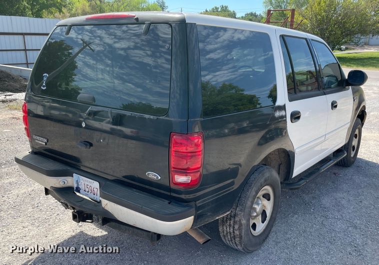 image for item MR9359 2001 Ford Expedition  SUV