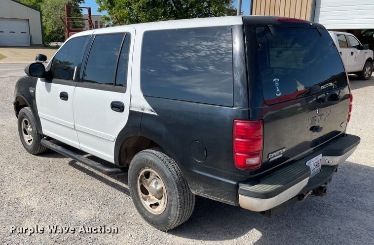 image for item MR9359 2001 Ford Expedition  SUV