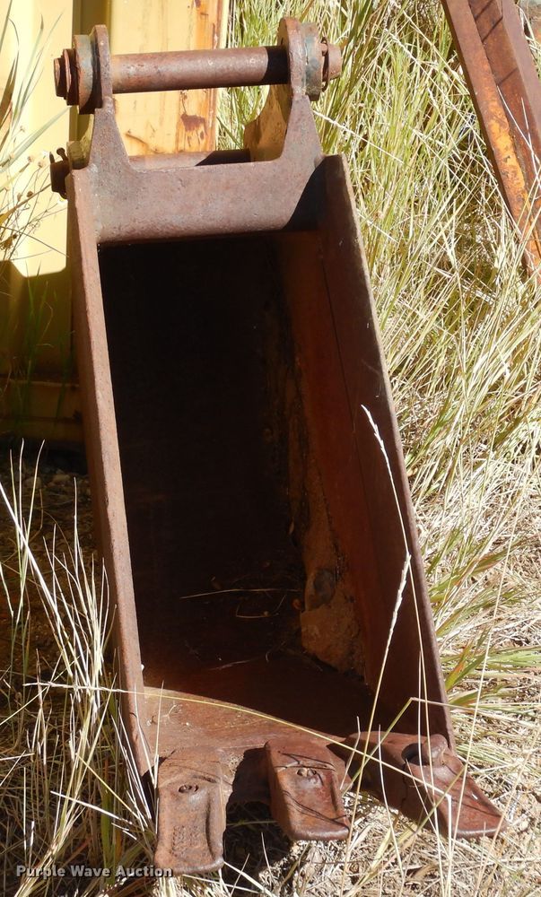New Holland backhoe bucket in Winter Park, CO Item MR9563 sold