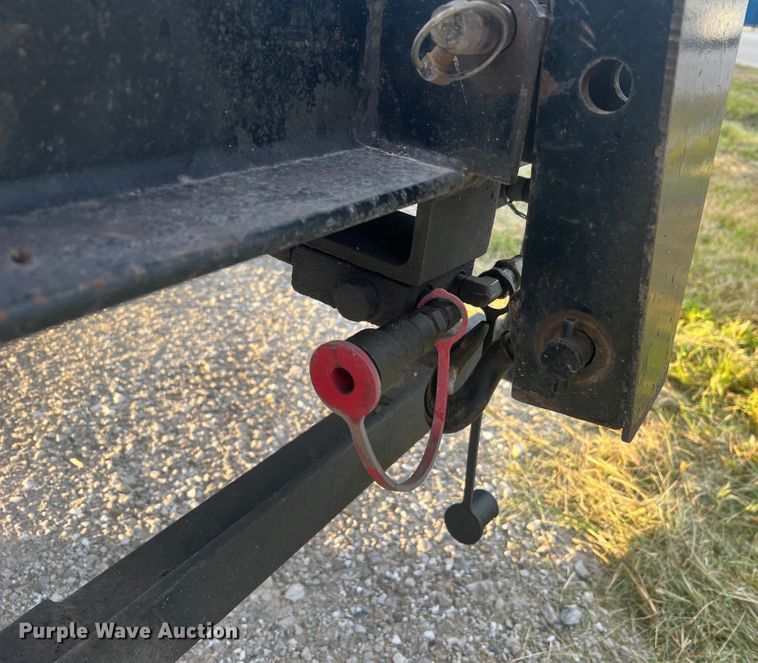 image for item MR9907 2001 Freightliner FL70  dump truck