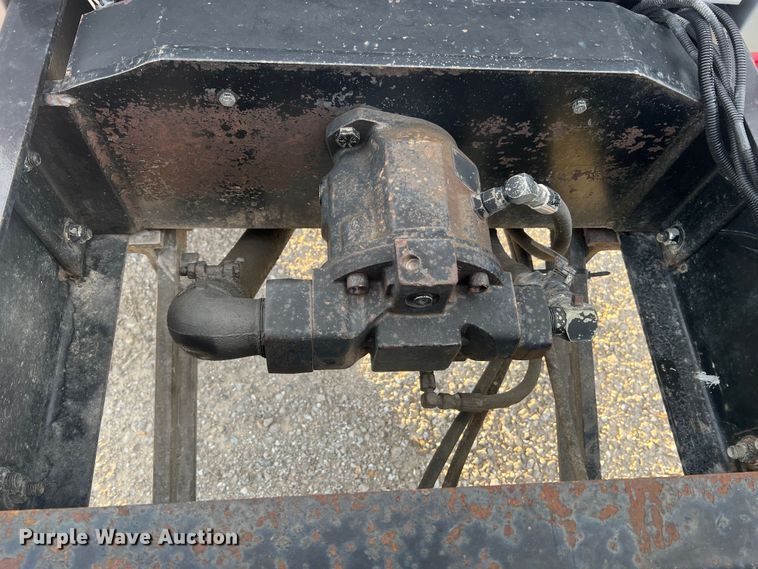 image for item MR9907 2001 Freightliner FL70  dump truck