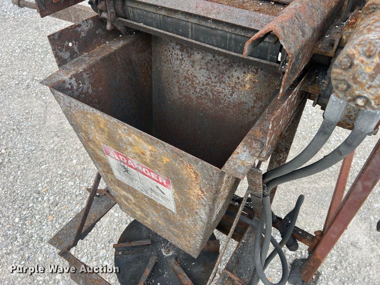 image for item MR9908 Highway Equipment Company 510-10  spreader