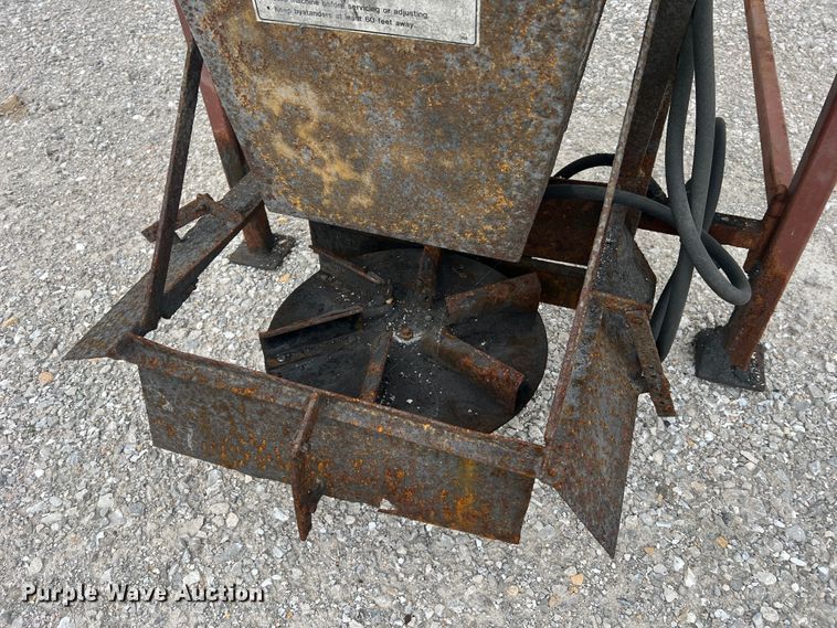 image for item MR9908 Highway Equipment Company 510-10  spreader