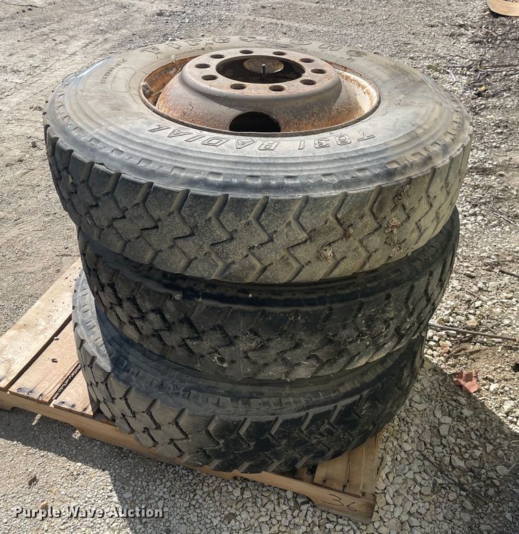 image for item MU9276 (3) wheels and tires