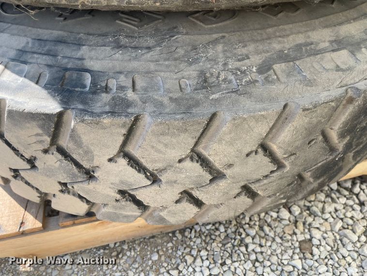 image for item MU9276 (3) wheels and tires