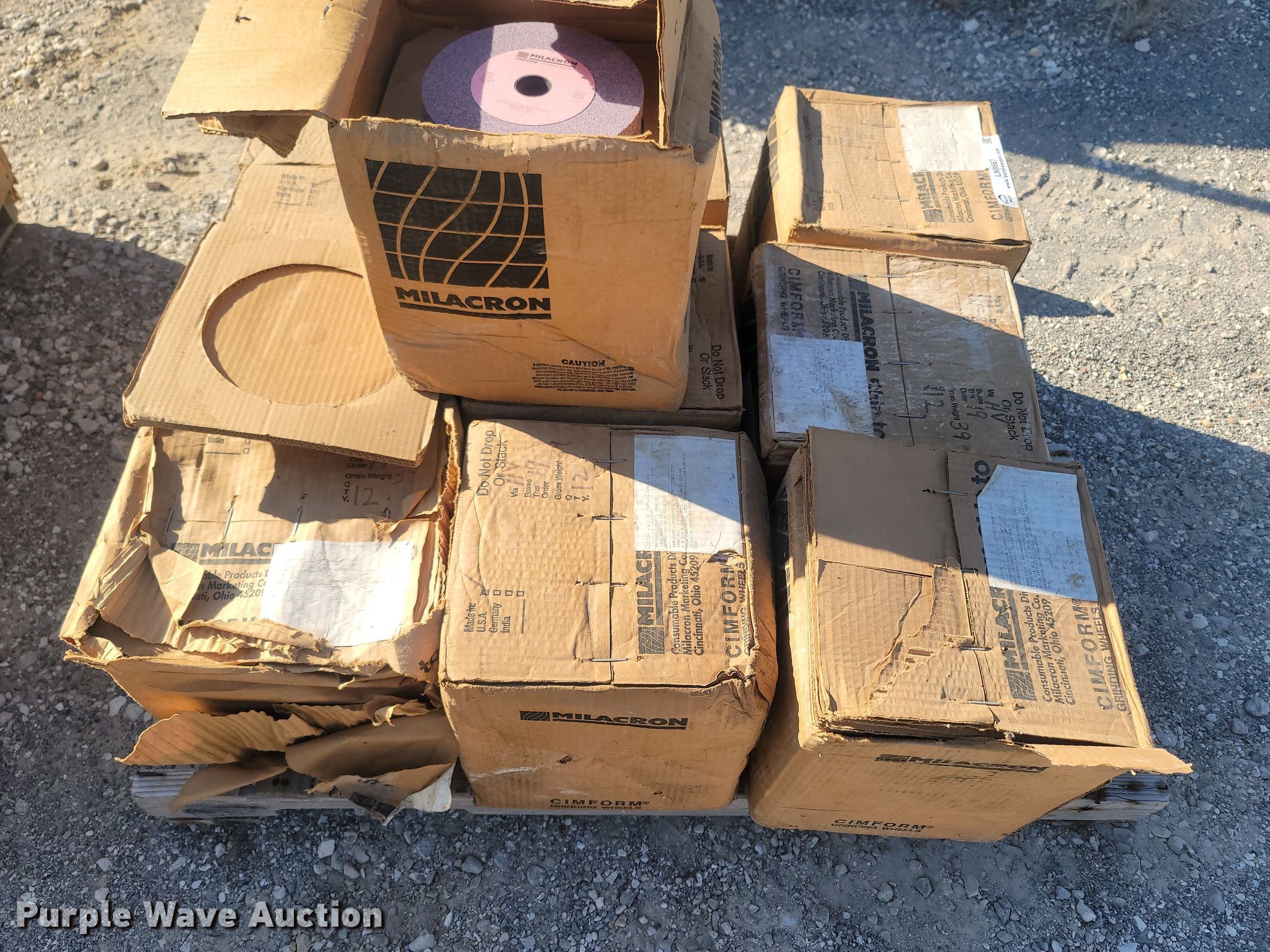 (10) boxes of grinding wheels in Bentonville, AR Item LN9567 sold Purple Wave