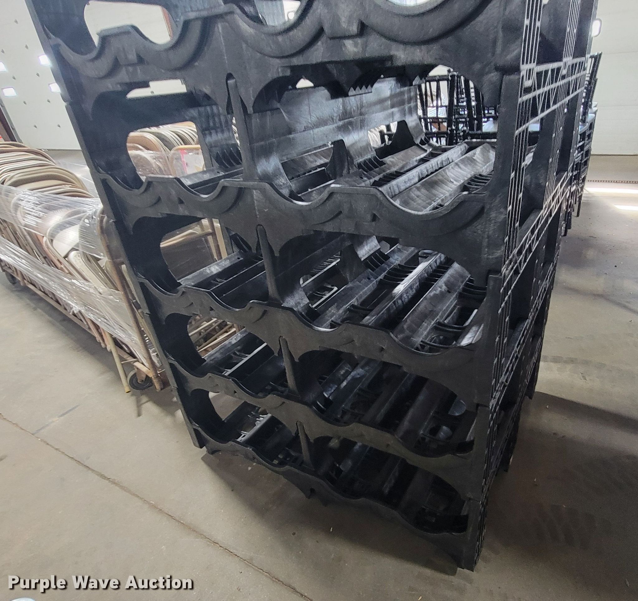 (7) keg racks in Sioux Falls, SD | Item LO9169 sold | Purple Wave