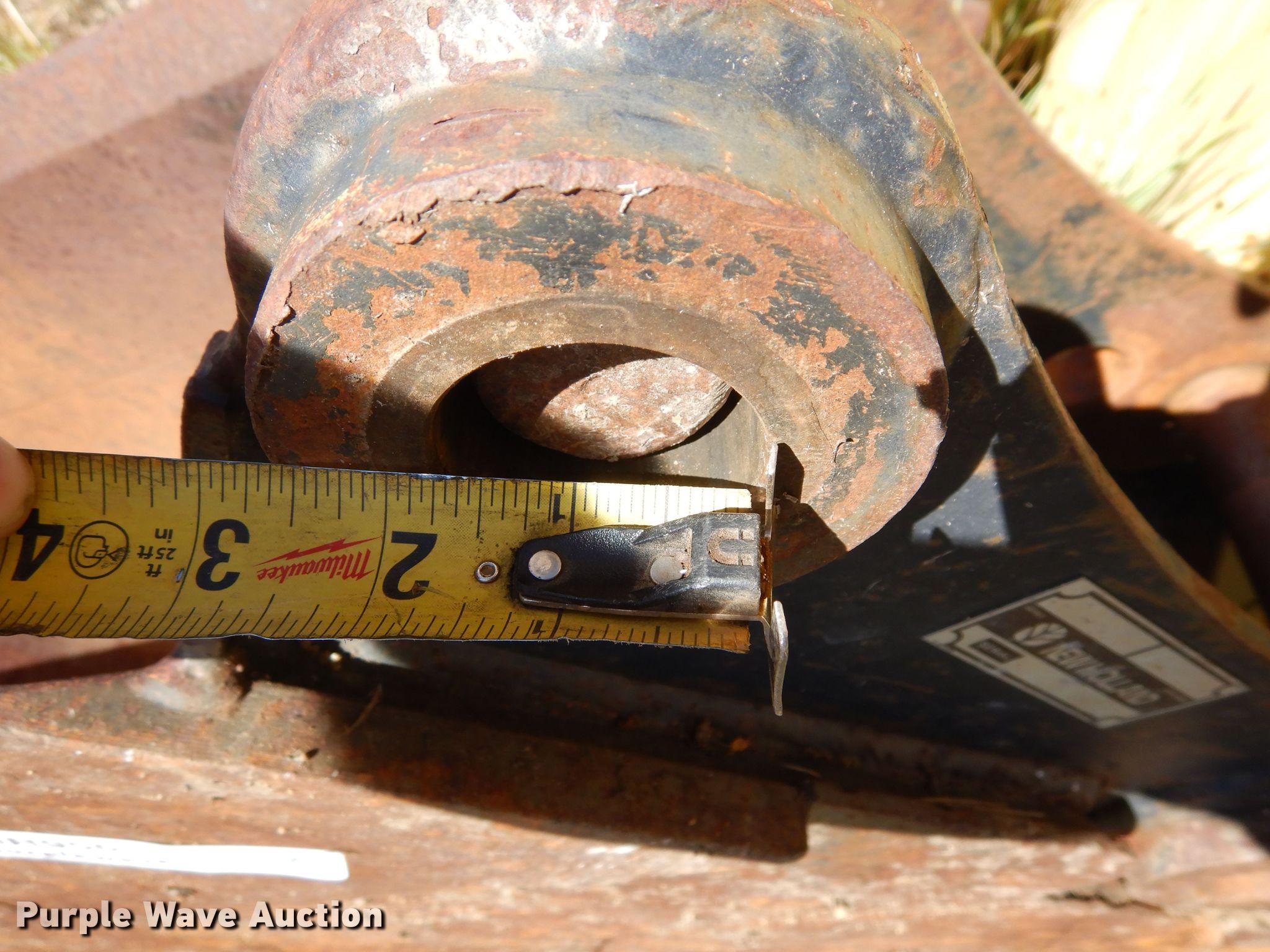 New Holland backhoe bucket in Winter Park, CO Item MR9563 sold