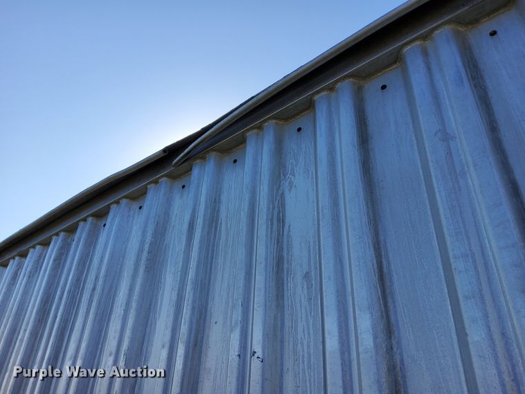 image for item DJ6133 1983 Wilson  grain trailer