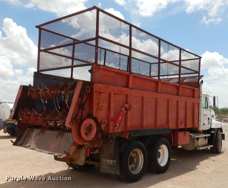image for item DJ8981 1998 Mack CH613  manure spreader truck