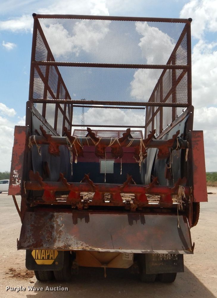 image for item DJ8981 1998 Mack CH613  manure spreader truck