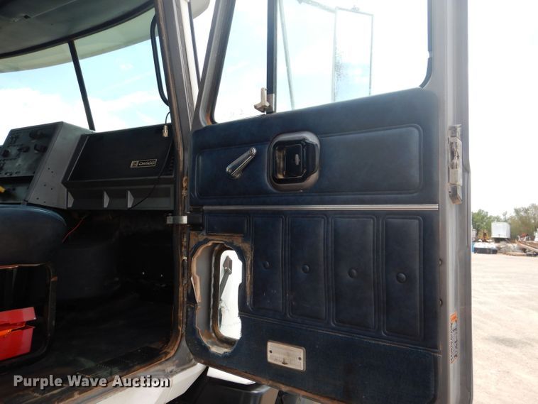 image for item DJ8981 1998 Mack CH613  manure spreader truck