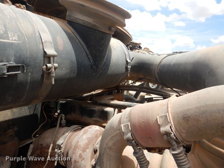 image for item DJ8981 1998 Mack CH613  manure spreader truck