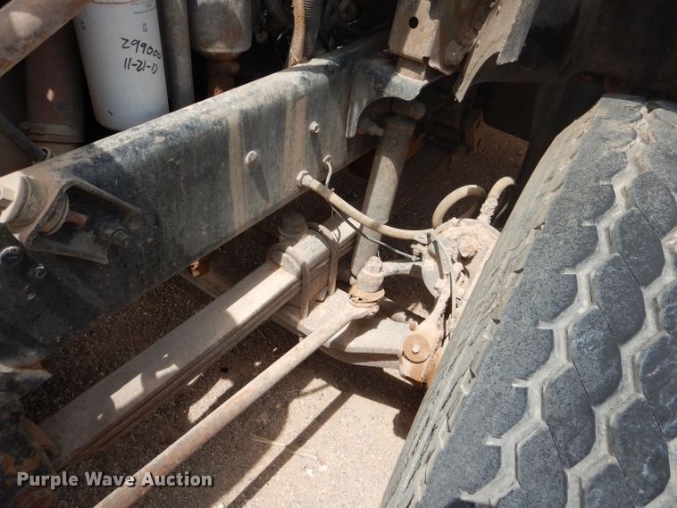 image for item DJ8981 1998 Mack CH613  manure spreader truck