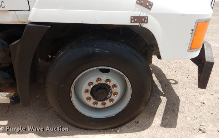 image for item DJ8981 1998 Mack CH613  manure spreader truck