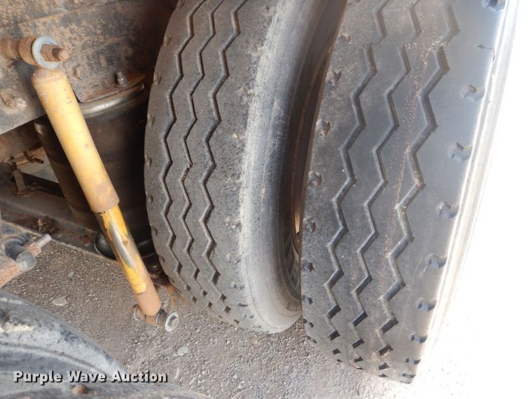 image for item DJ8981 1998 Mack CH613  manure spreader truck