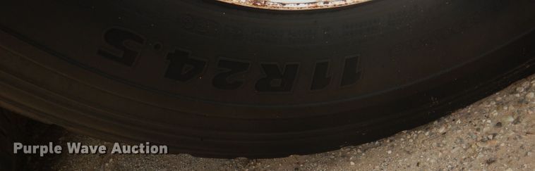 image for item DJ8981 1998 Mack CH613  manure spreader truck