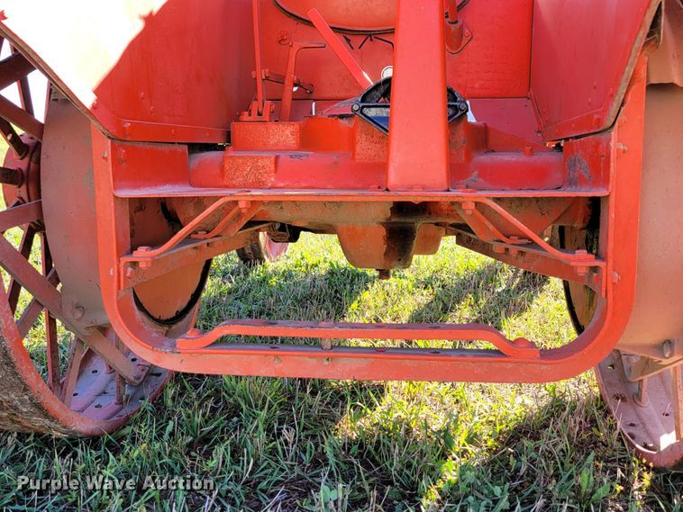 image for item DM8052 1935 Allis Chalmers E 25-40 Thresherman's Special  tractor