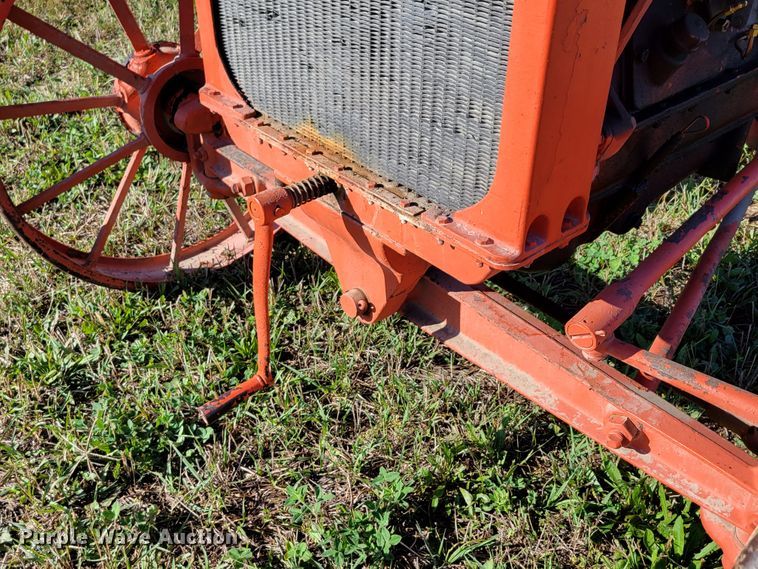 image for item DM8052 1935 Allis Chalmers E 25-40 Thresherman's Special  tractor