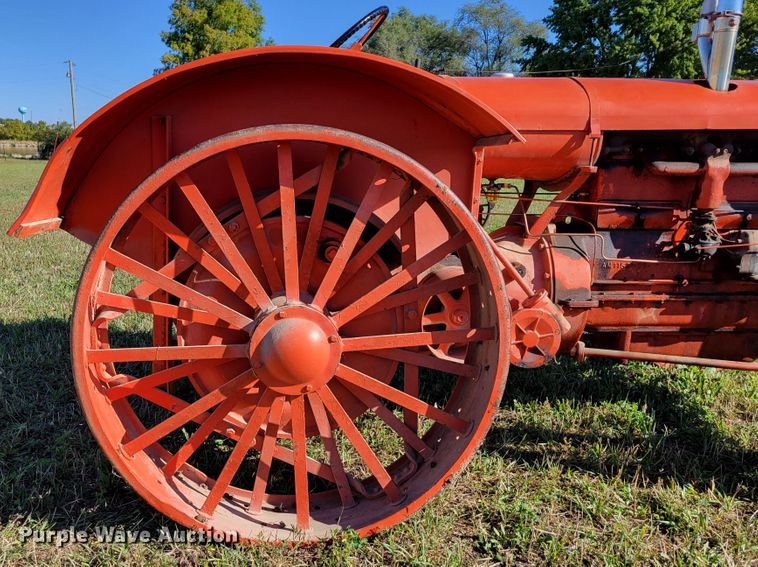 image for item DM8052 1935 Allis Chalmers E 25-40 Thresherman's Special  tractor