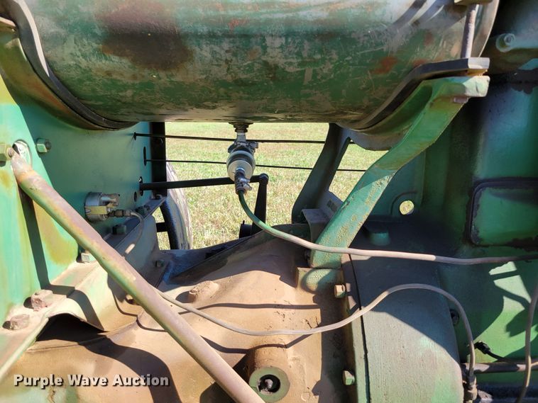 image for item DM8053 1927 Allis Chalmers E 20-35  tractor