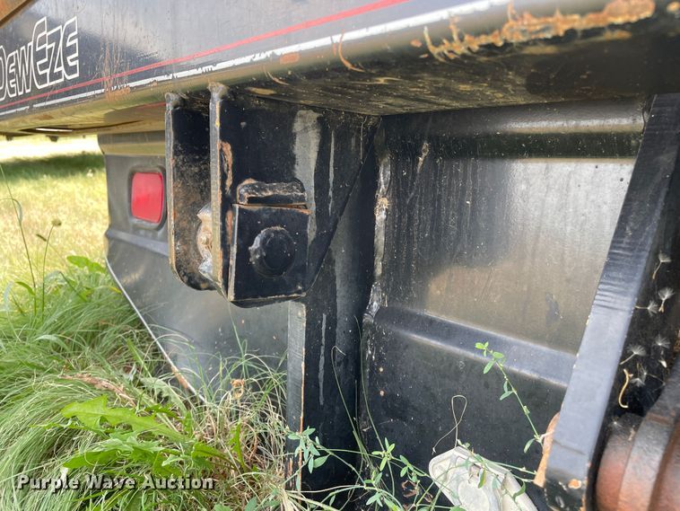 DewEze 482 hydraulic bale bed in Spearman, TX Item DN5198 sold