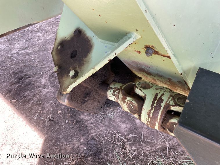 image for item DN5200 Orthman 1096 grain cart