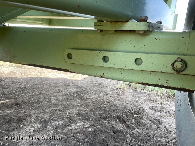 image for item DN5200 Orthman 1096 grain cart