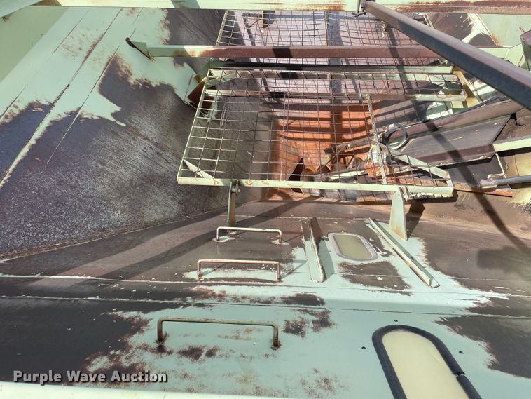 image for item DN5200 Orthman 1096 grain cart