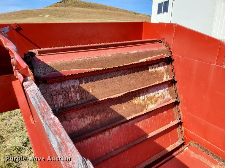 image for item DN6860 Kelly-Ryan Feed-R-Wagon 5X12-18 feed mixer