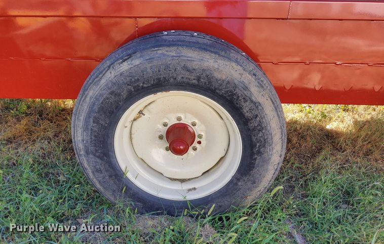 image for item DN6860 Kelly-Ryan Feed-R-Wagon 5X12-18 feed mixer