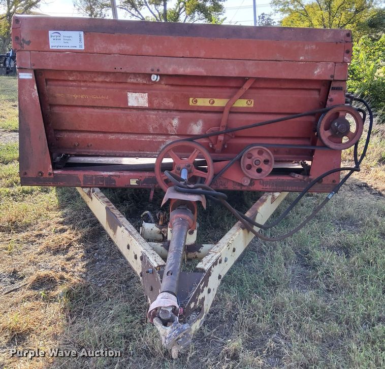 New Holland 790 manure spreader in Junction City, KS Item DN6861 sold
