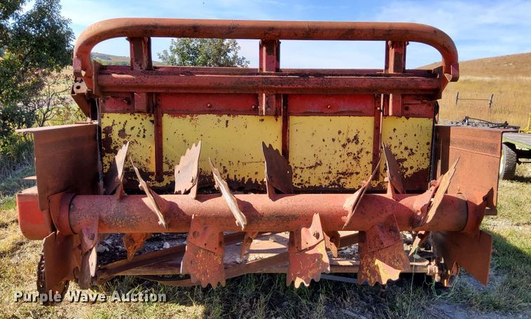 image for item DN6861 New Holland 790  manure spreader