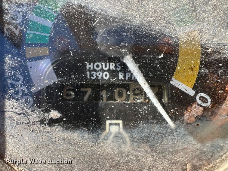 image for item DO8710 Massey Ferguson MF4500  forklift