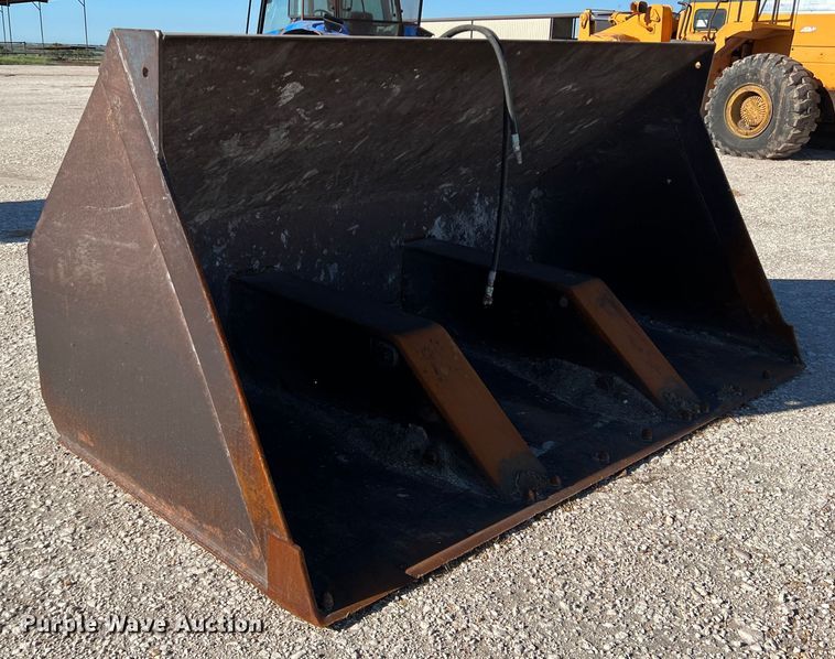 image for item DO8713 124" W roll out bucket