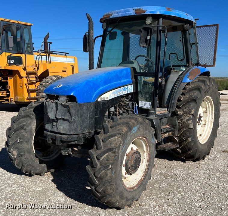 image for item DO8714 2008 New Holland TD5050  MFWD tractor