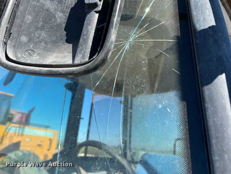 image for item DO8714 2008 New Holland TD5050  MFWD tractor