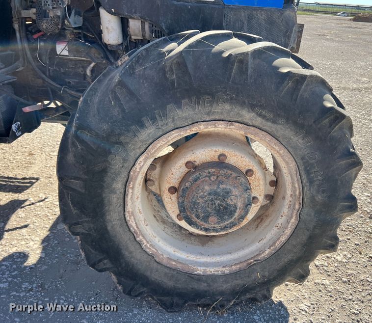 image for item DO8714 2008 New Holland TD5050  MFWD tractor