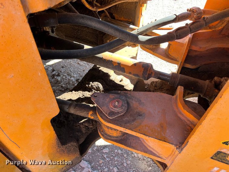 image for item DO8715 1997 Hyundai HL-760  wheel loader