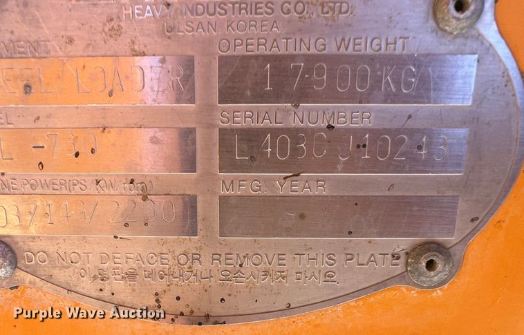 image for item DO8715 1997 Hyundai HL-760  wheel loader