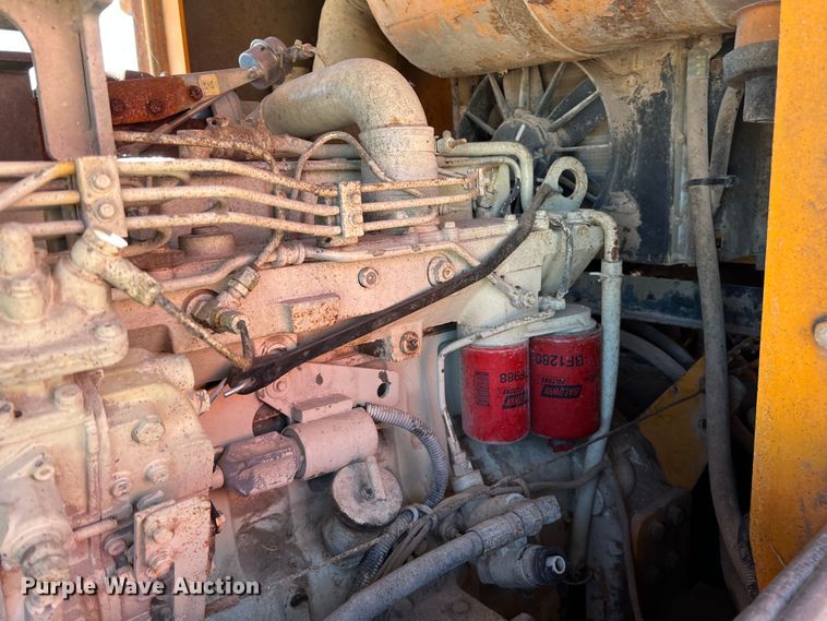 image for item DO8715 1997 Hyundai HL-760  wheel loader