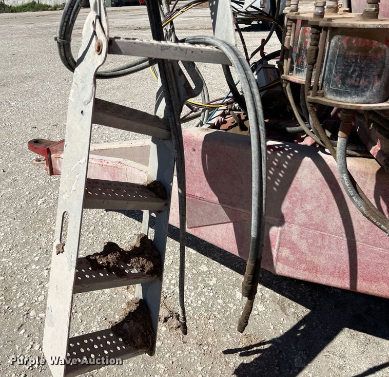 image for item DO8716 2013 Peecon WME400  bale processor