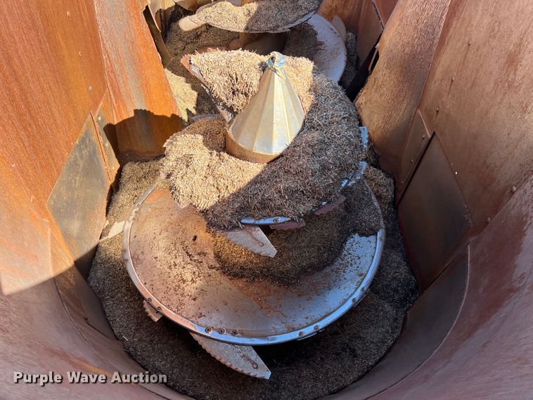 image for item DO8716 2013 Peecon WME400  bale processor