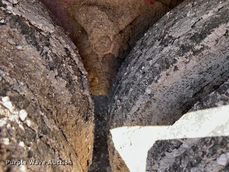 image for item DO8716 2013 Peecon WME400  bale processor