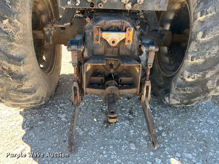 image for item DO8717 Case IH 3594  MFWD tractor