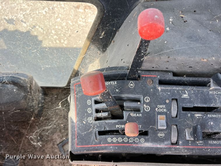 image for item DO8717 Case IH 3594  MFWD tractor