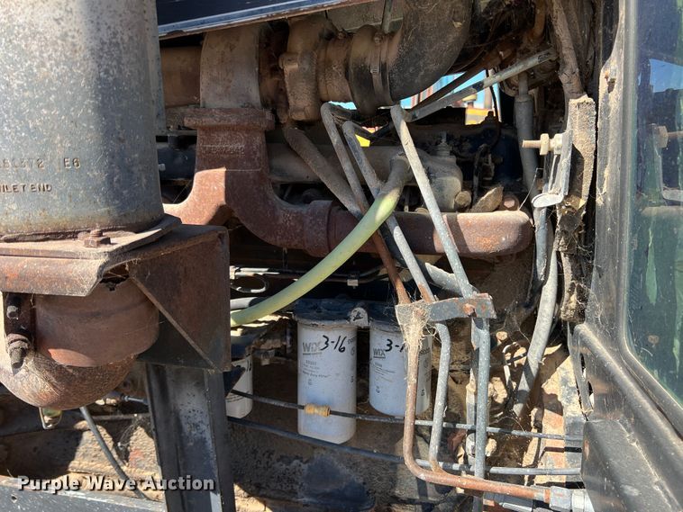 image for item DO8717 Case IH 3594  MFWD tractor