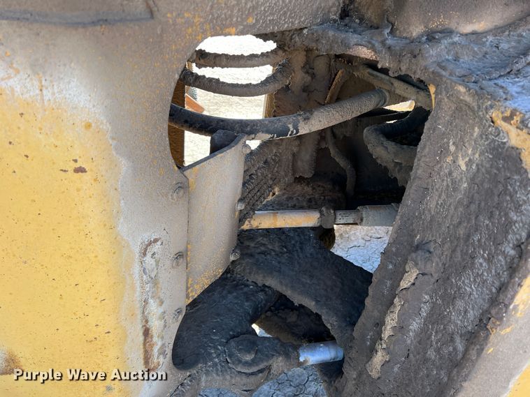 image for item DO8718 1991 Case 621ZF  wheel loader